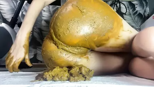 p00girl - A big pile in the panties, push the panties back into the pussy
