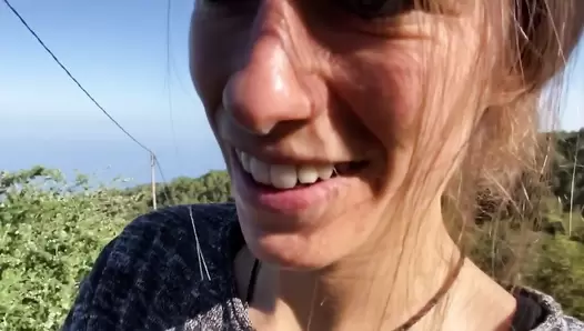 VeganLinda - Best of CRAZY Poo & Pee Canaryislands