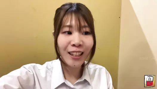 JG-560 01 Girls taking a pooping selfie and trying not to get caught. A thrilling defecation experience