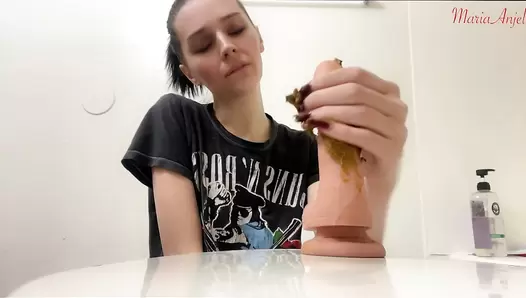 Maria Anjel - Scat Jerk Off Instructions