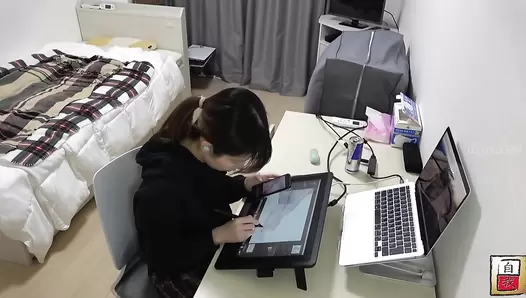 JG-564 02 Several days of close-up photography and self-portraits of Shino Hasegawa’s poop at home. She is an intelligent girl who is attractive for her clear and transparent appearance.