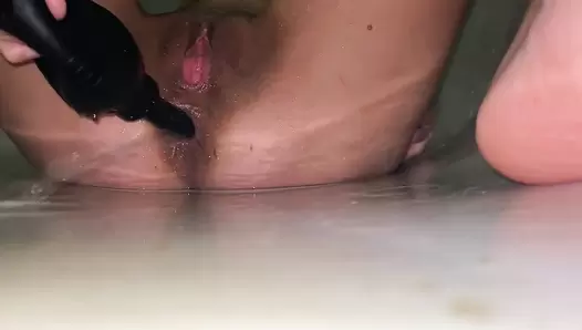 p00girl - New enema and chew shit