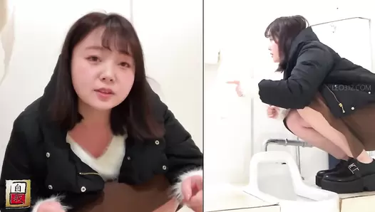 JG-563 02 Self filmed defecation videos with live commentary and a camera placed directly under the anus. VOL. 2