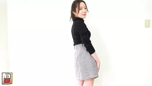 JG-559 01 Lusty asses farting and pooping. Amateur girls bursting farts and dropping shit. VOL. 3