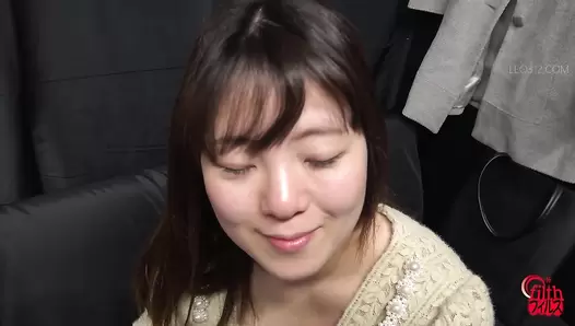 FF-663 05 Seductive poop