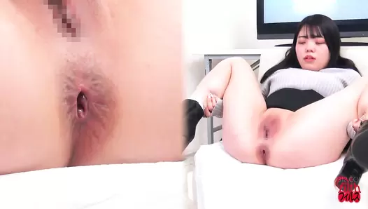 FF-659 04 Super detailed footage of womens anuses producing poop