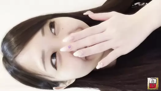 JG-558 06 Close-up filming and self-portraits over several days: Hinata Nagano’s poops at home.