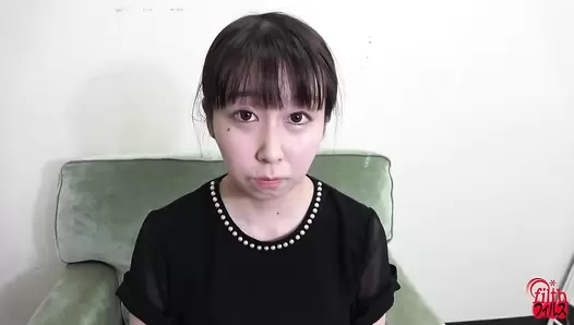 FF-626 06 Amateur girl’s first fart in front of camera.
