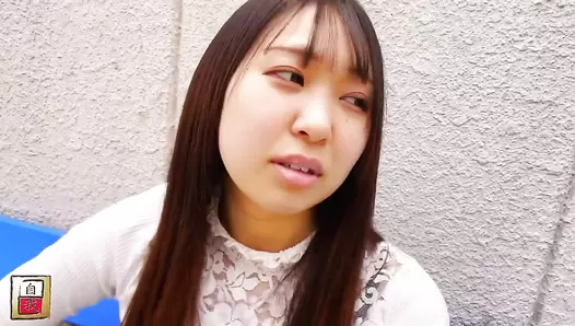 JG-558 01 Close-up filming and self-portraits over several days: Hinata Nagano’s poops at home.