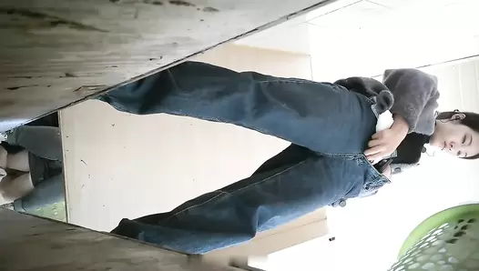 China Toilet Voyeur 1347 (Part 2)