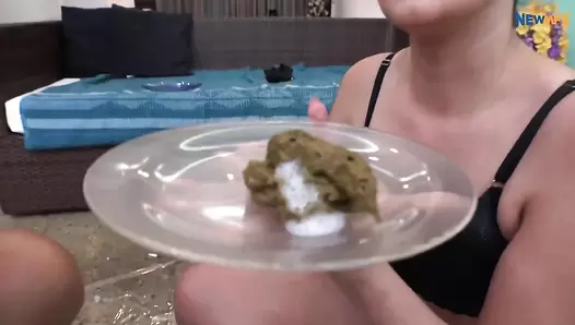 Two plates of shit - Nicole, Victoria