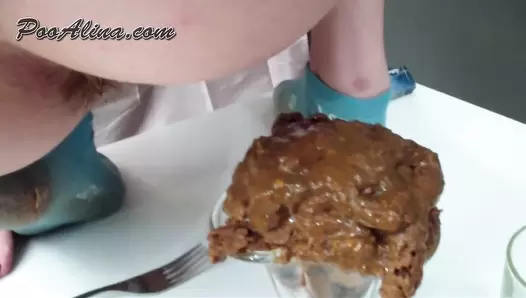 PooAlina - Morning Dinner is served!