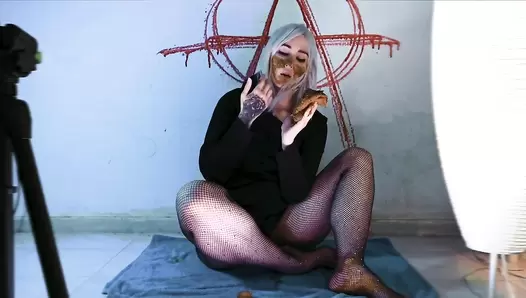Scat Mastrubation Erotic By Top Babe Betty