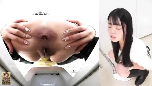 SR092 03 Women spreading their assholes while pooping on toilet. Multiple viewing angles and stinky farts. VOL. 5