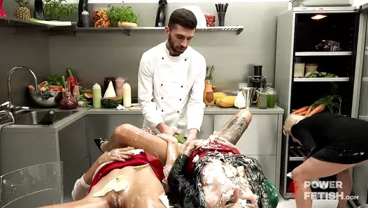 Cum & Dine With Me