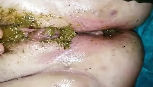 BBW Scat Fist