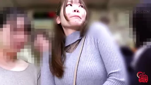FF-650 07 A woman leaking diarrhea and feces on a crowded train