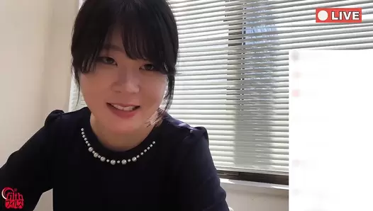 FF-648 04 Explosive and exhilarating! A secret LIVE broadcast where cute girls let you hear their farts