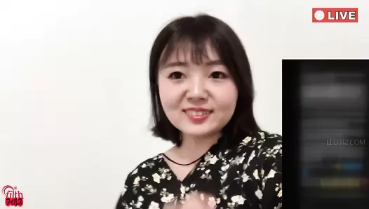 FF-648 03 Explosive and exhilarating! A secret LIVE broadcast where cute girls let you hear their farts