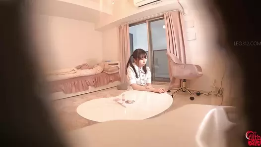FF-648 02 Explosive and exhilarating! A secret LIVE broadcast where cute girls let you hear their farts