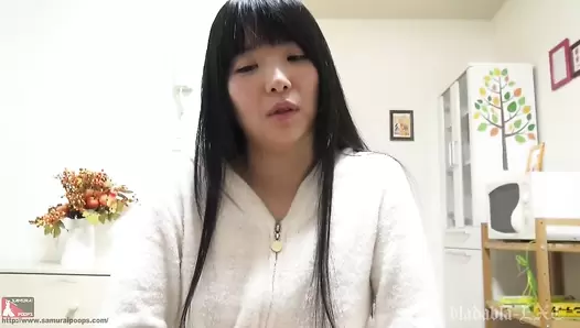 UJSD-01 02 4 women peeing and pooping solos and interviews. (uncensored)