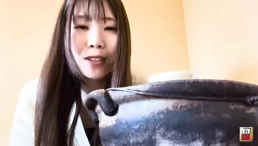 JG-556 03 Homemade close-up photography and self-portraits over several days. Maho Kawanishi poops at her home