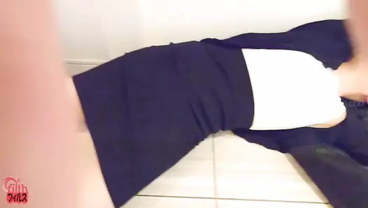FF-631 04 Drunken woman defecating after enema assault