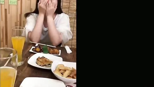 EE-745 03 Drunk girls in izakaya’s toilet: poop scattered all over the place!