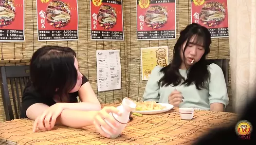 EE-745 03 Drunk girls in izakaya’s toilet: poop scattered all over the place!