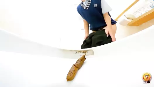 EE-742 02 Hidden camera: Thrilling defecation of women dressed as men in the men’s restroom