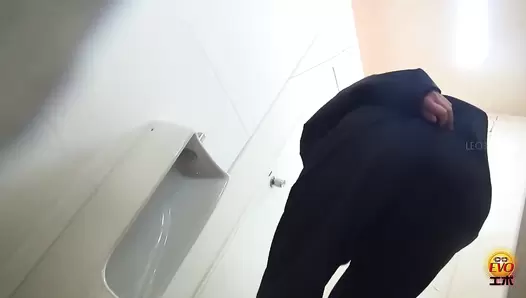 EE-742 05 Hidden camera: Thrilling defecation of women dressed as men in the men’s restroom