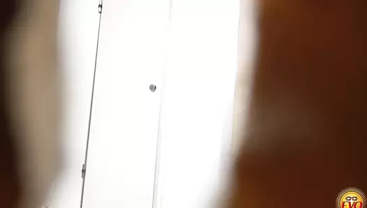 EE-742 04 Hidden camera: Thrilling defecation of women dressed as men in the men’s restroom
