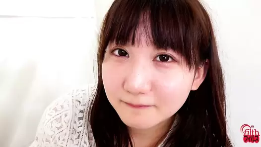 FF-642 06 Food and poop review on screen with embarrassed girls