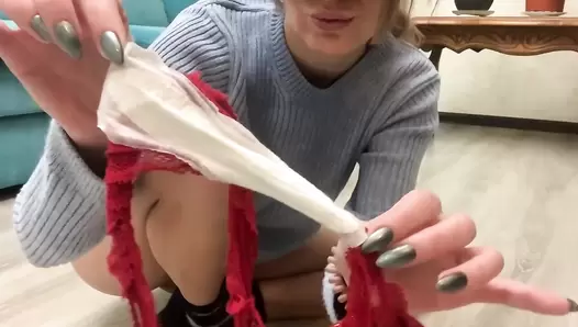 Lily - Stinking shit in urine