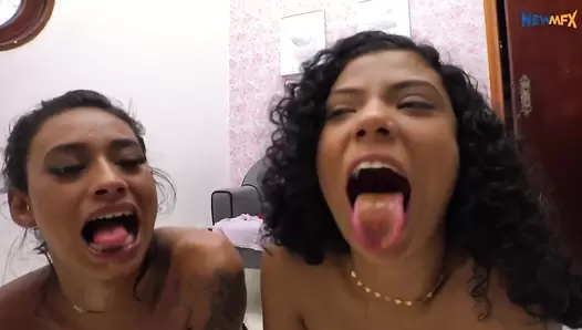 Swallowing all scat - Nathaly, Janaina Slave