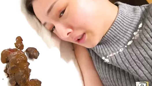 JG-553 01 Stinky farts and tasty poop. Self-portraits of beautiful girls. VOL. 4