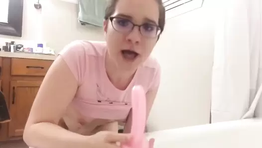 GwenyT - No Fat Piggies For Daddy