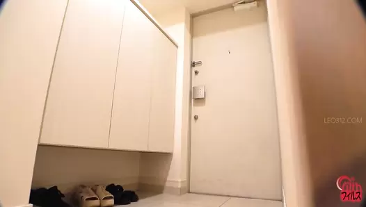 FF-638 05 Female teachers secretly poops while students, parents, and co-workers nearby