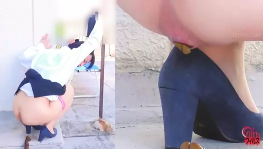 FF-638 02 Female teachers secretly poops while students, parents, and co-workers nearby