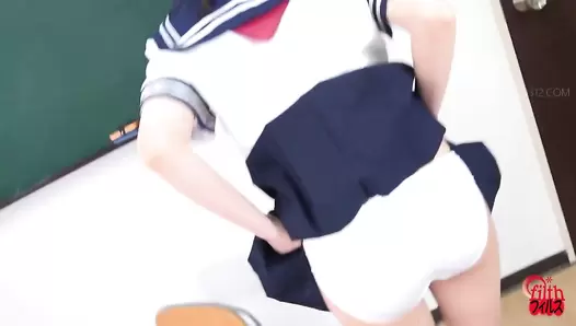 FF-637 02 Her first excretion documentary. VOL. 6 Kaede Amano poops