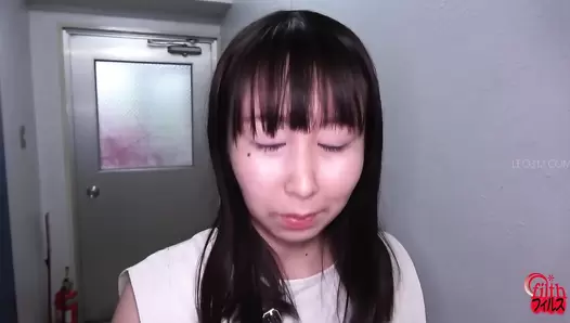 FF-637 04 Her first excretion documentary. VOL. 6 Kaede Amano poops