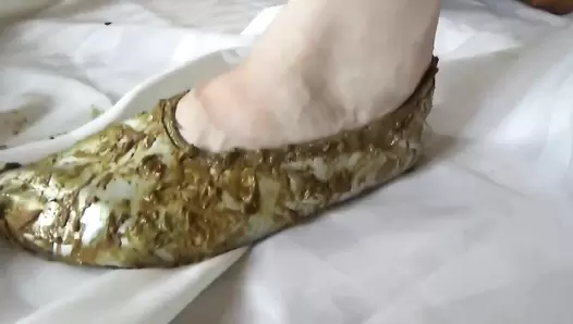 SuzanDirty - Shoes Scat Games
