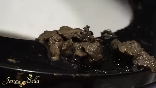 JanaBella - Closeup Toilet Shit and Piss