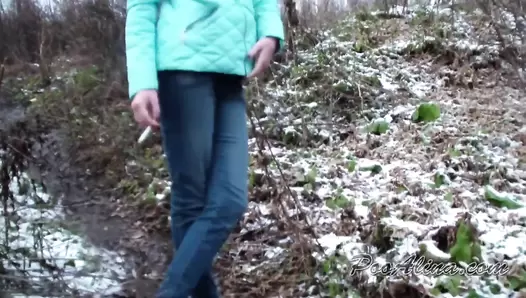PooAlina - Alina pooping in autumn forest