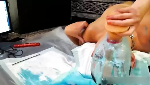AbigailDupree - Upside Down Continuous Blue Smurf Vomit