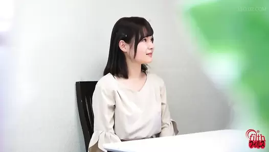 FF-632 05 Women’s naked defecation during oil massage