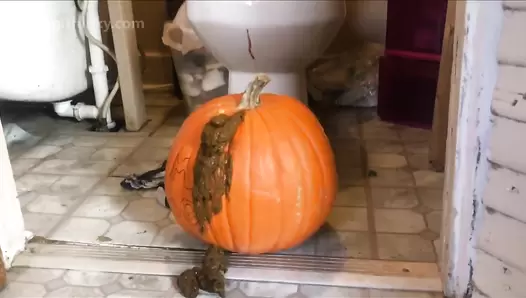 Funkyladies - Zelda's Pumpkin Suprise!!