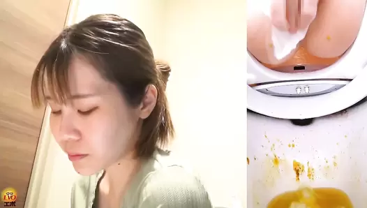 EE-727 07 Hidden camera at the business hotel: Office ladies shit during business trip