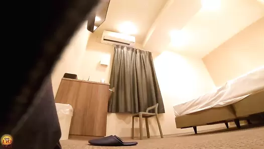 EE-727 04 Hidden camera at the business hotel: Office ladies shit during business trip