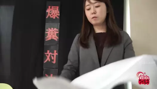 FF-624 02 Female student VS office lady. Exciting pooping showdown